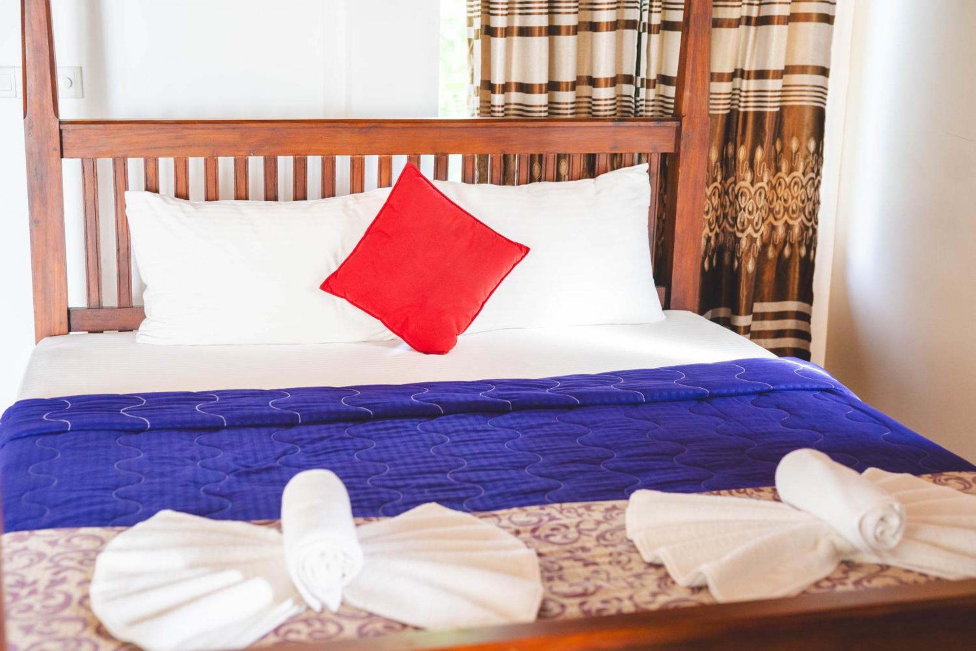 Harmony Beach Resort Tangalle Exterior foto