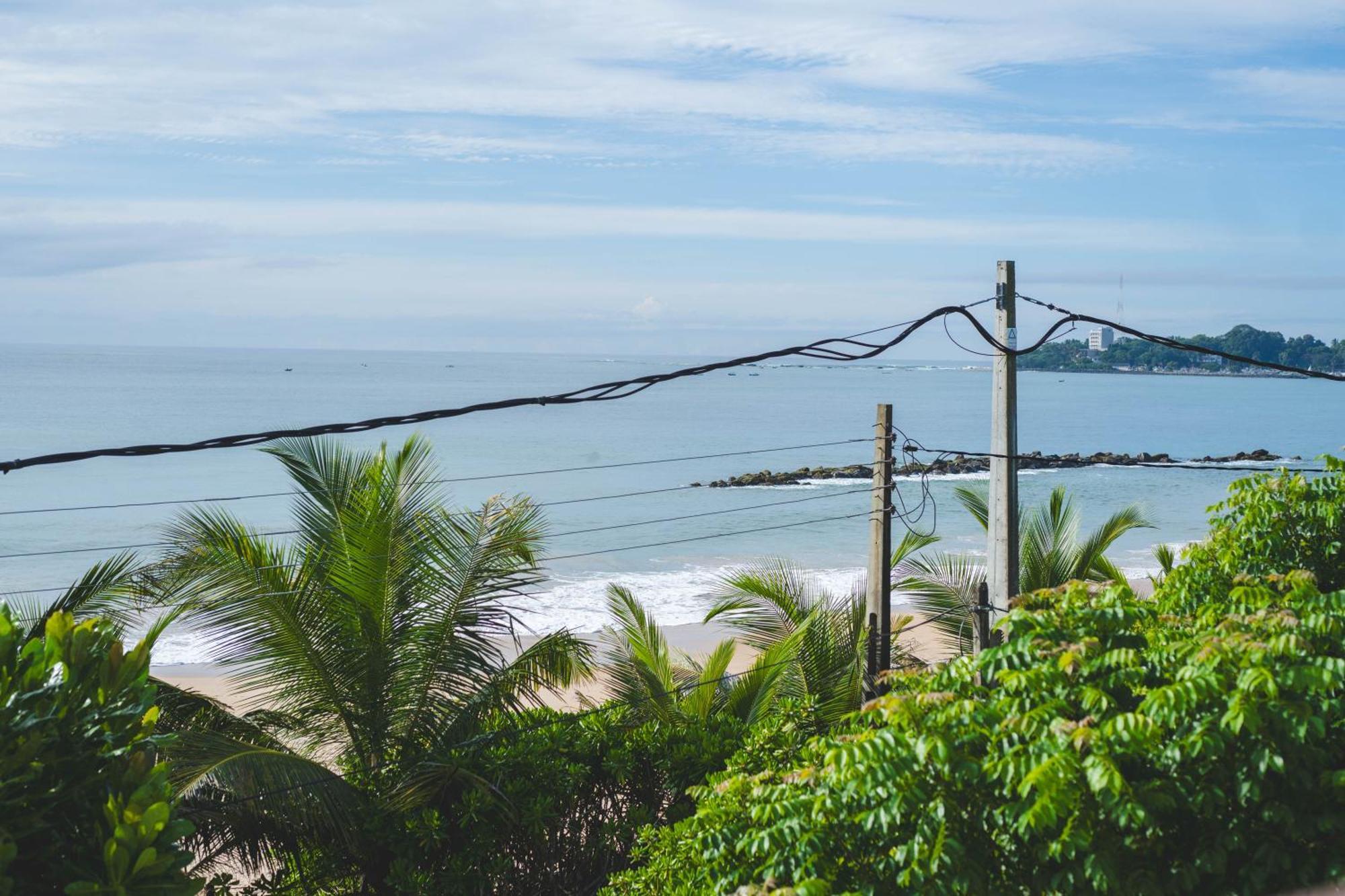 Harmony Beach Resort Tangalle Exterior foto