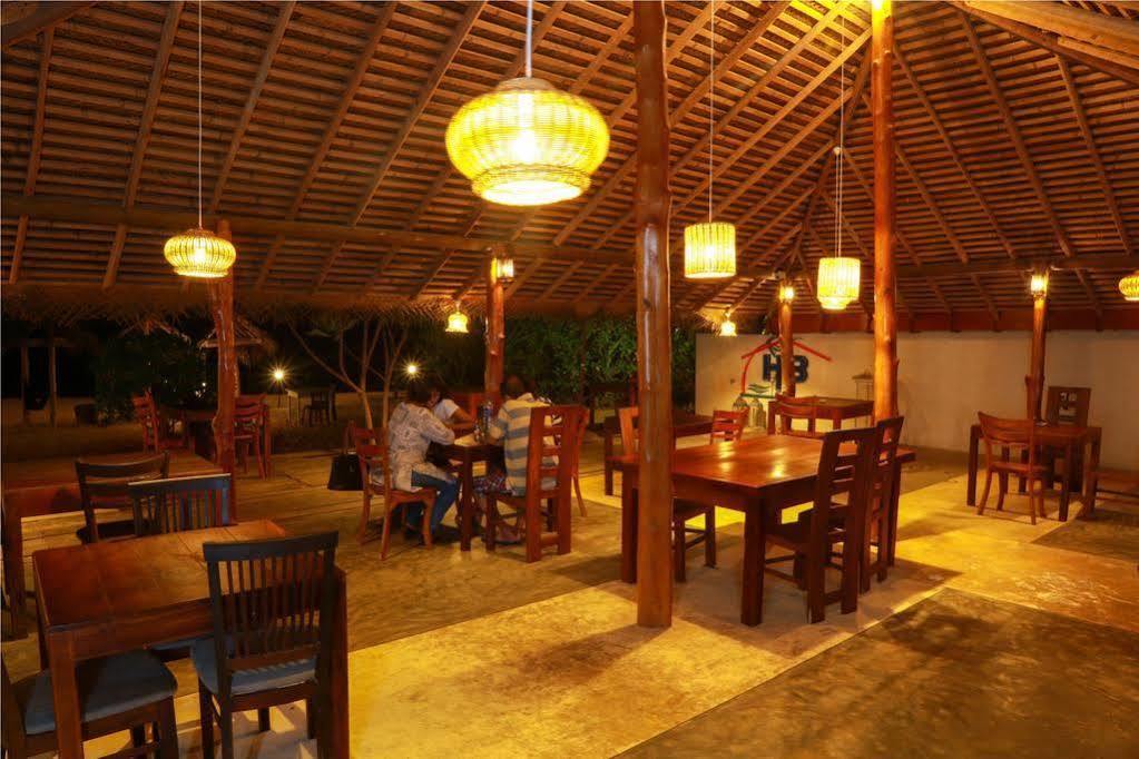 Harmony Beach Resort Tangalle Exterior foto